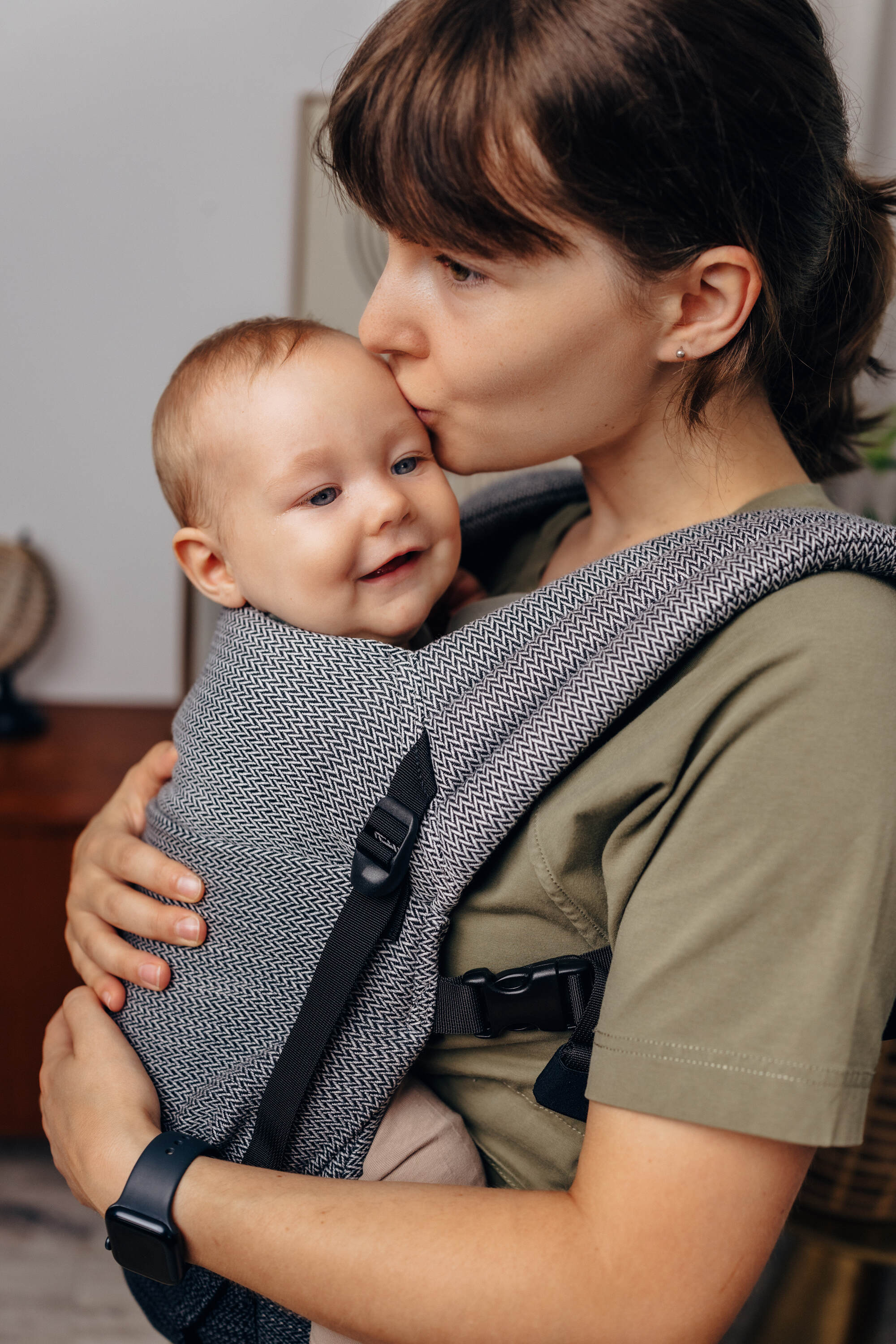 LennyLight csatos hordozó 100% pamut |  LITTLE HERRINGBONE OMBRE GREY