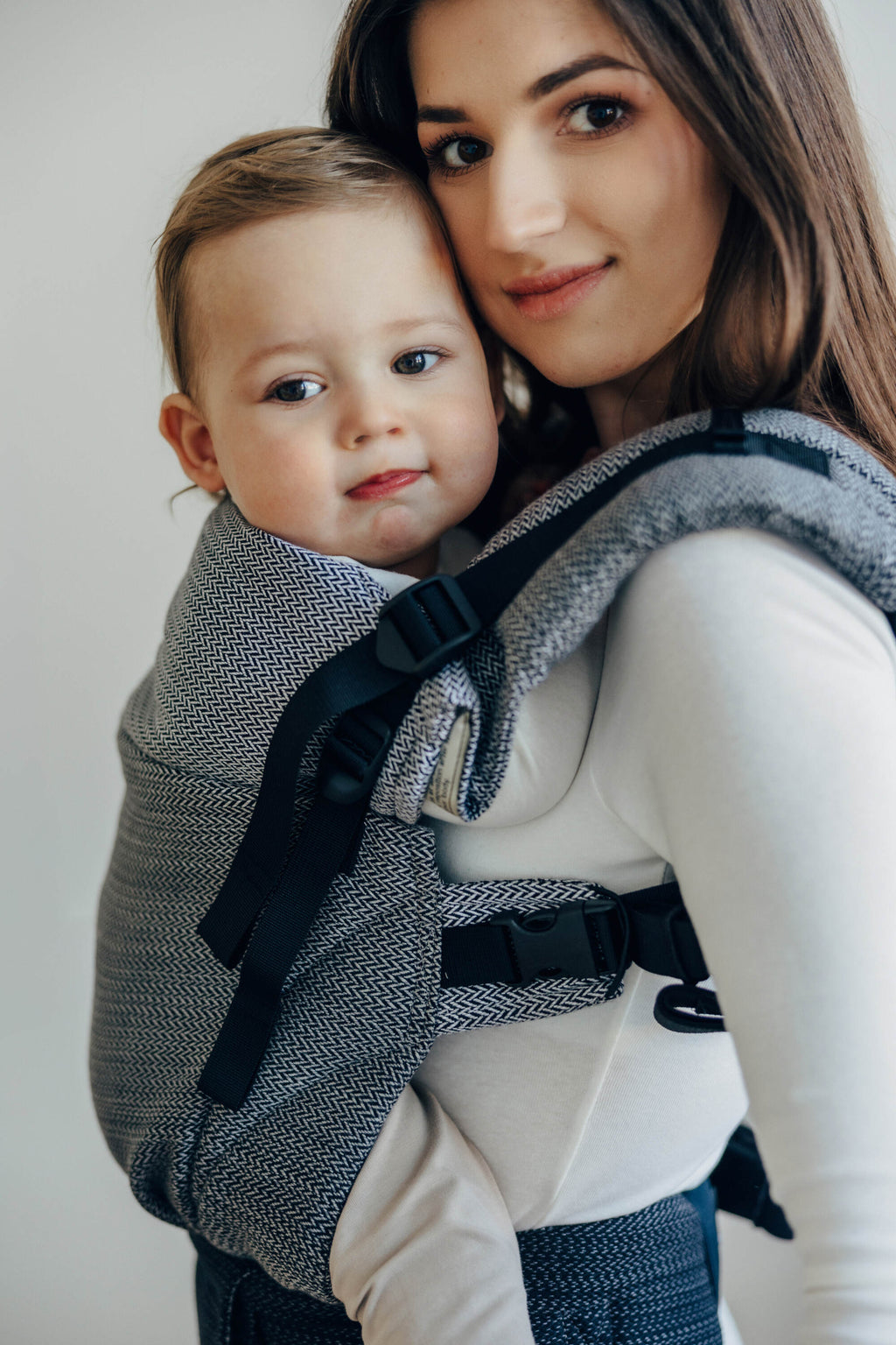 LennyUpGrade PRO csatos hordozó LITTLE HERRINGBONE OMBRE GREY - 100% pamut