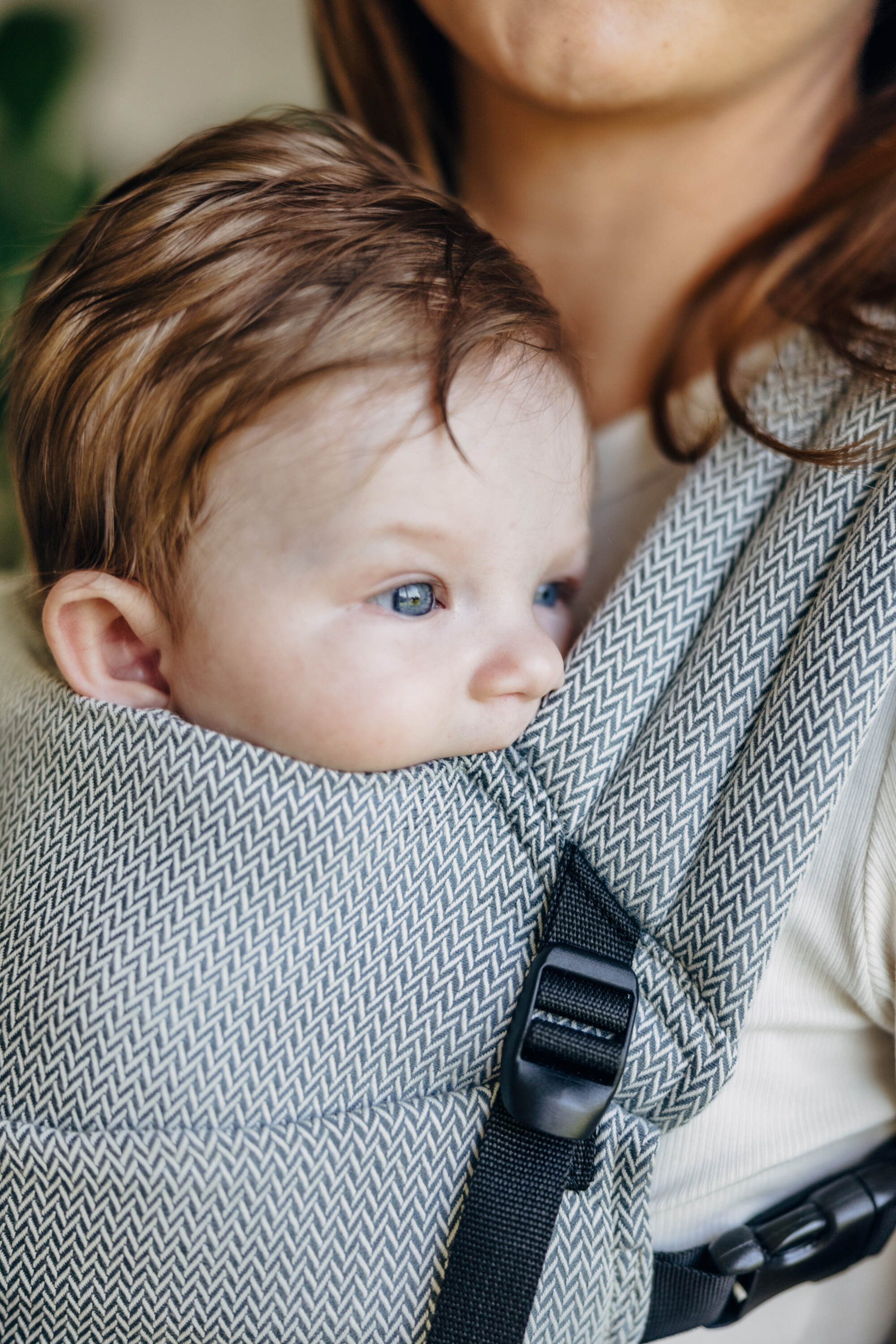 LennyLight csatos hordozó 100% pamut | LITTLE HERRINGBONE GREY