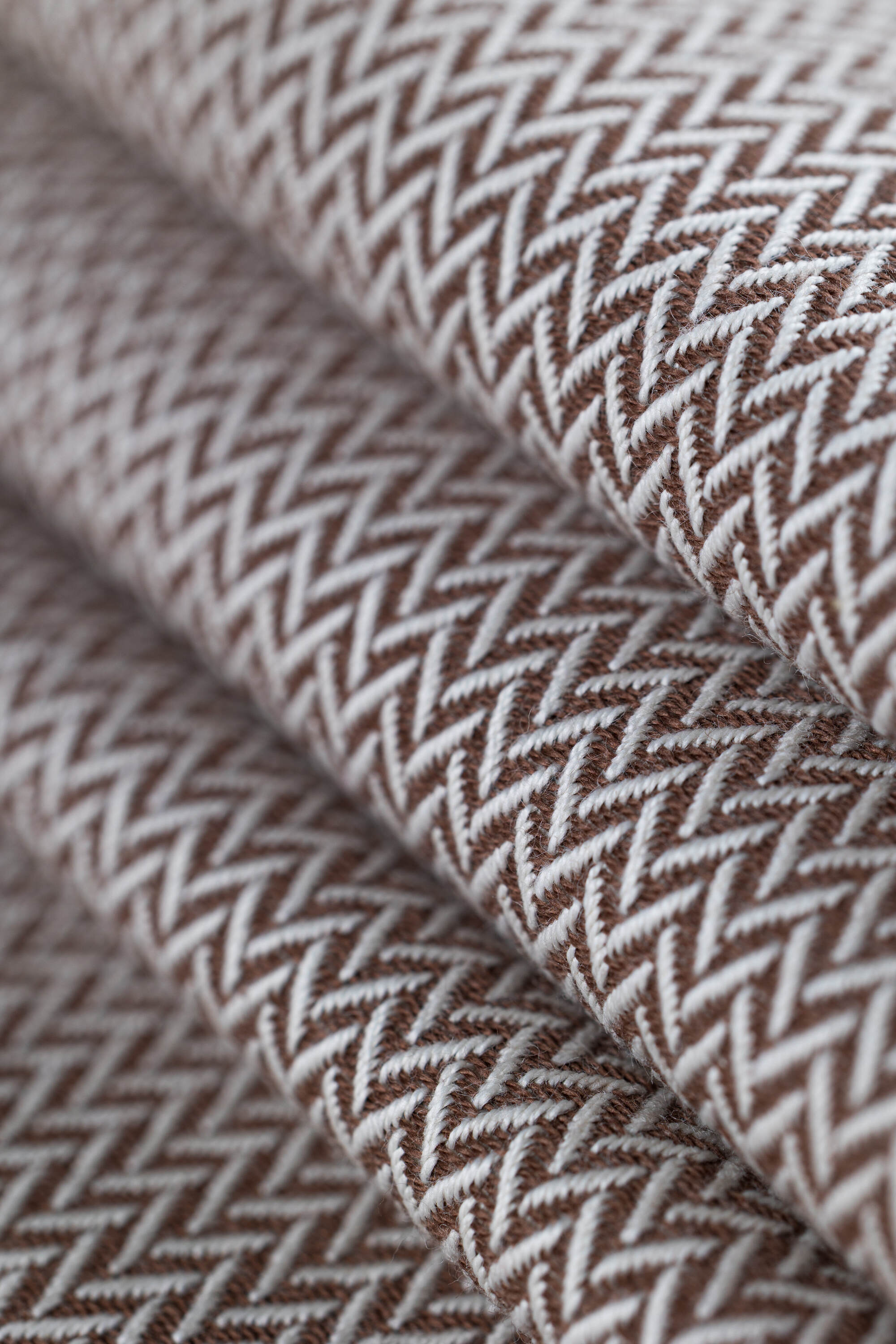 LennyLight csatos hordozó 100% pamut |  LITTLE HERRINGBONE ALMOND