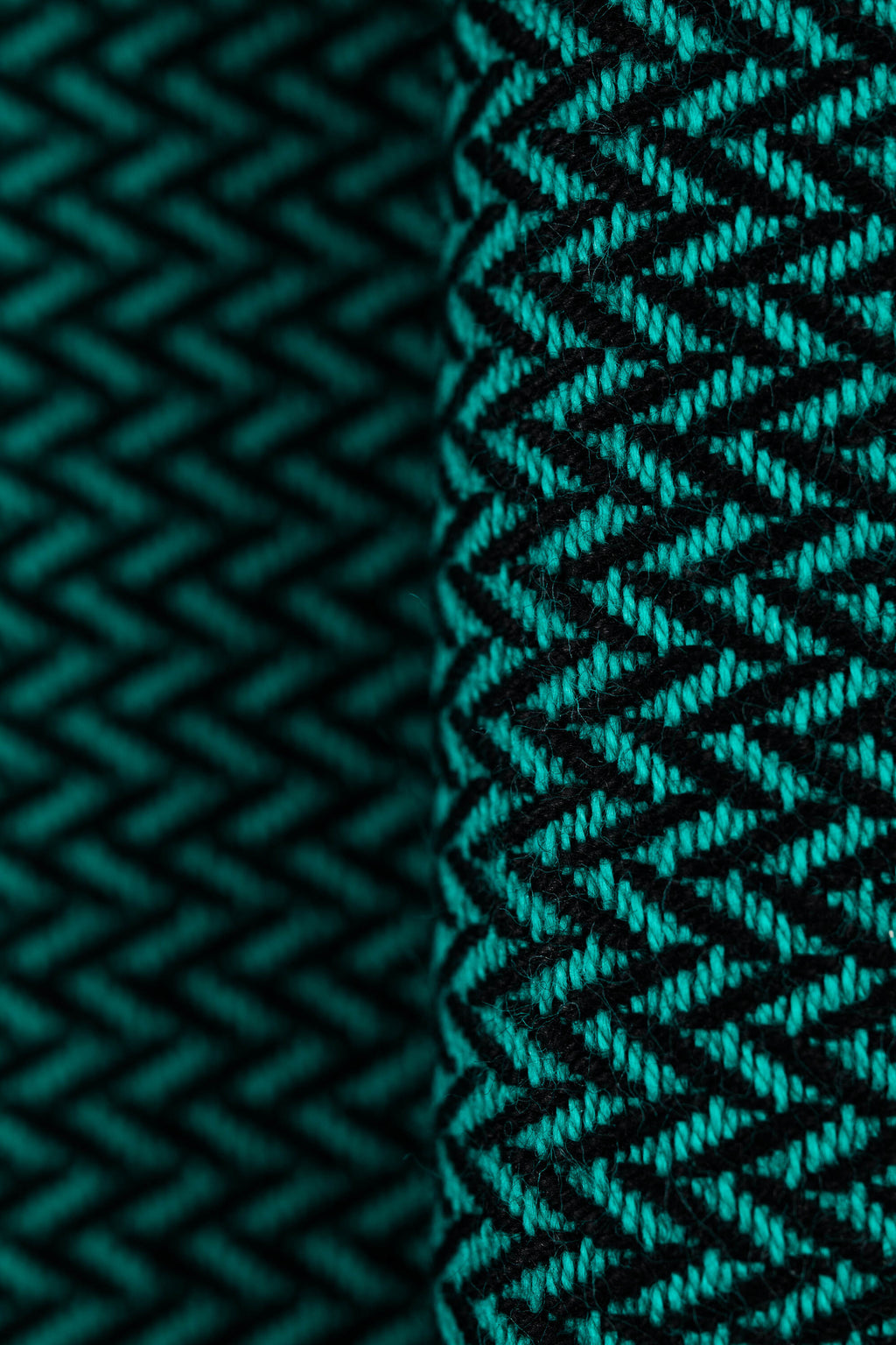 LennyHybrid félcsatos hordozó 100% pamut | LITTLE HERRINGBONE EMERALD