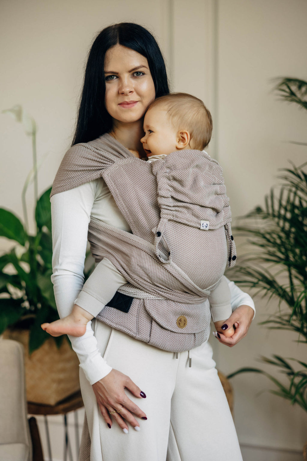 LennyHybrid félcsatos hordozó 100% pamut | LITTLE HERRINGBONE ALMOND