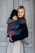 LennyHybrid félcsatos hordozó 60% pamut, 28% merinói gyapjú, 8% selyem, 4% kasmír| PEACOCK'S TAIL - BLACK OPAL
