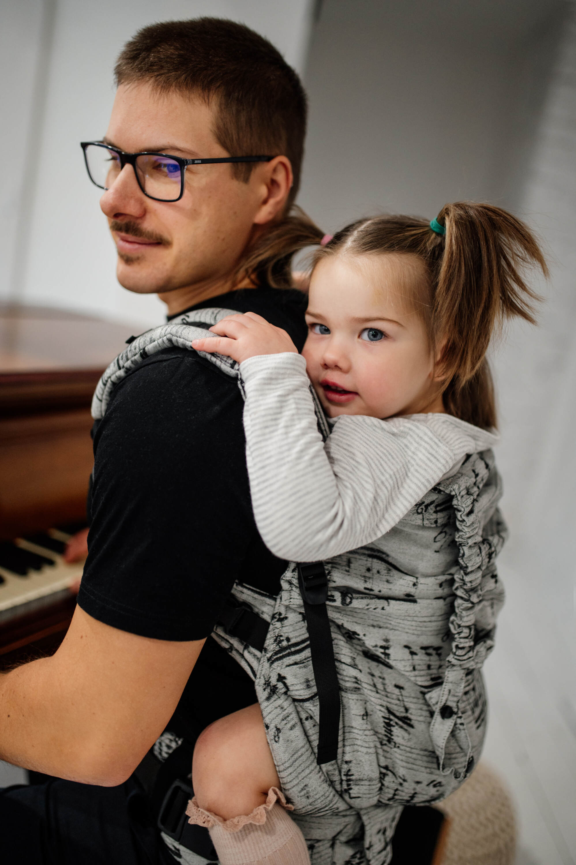 LennyPreschool csatos hordozó 100% pamut | MELODY - POLONAISE