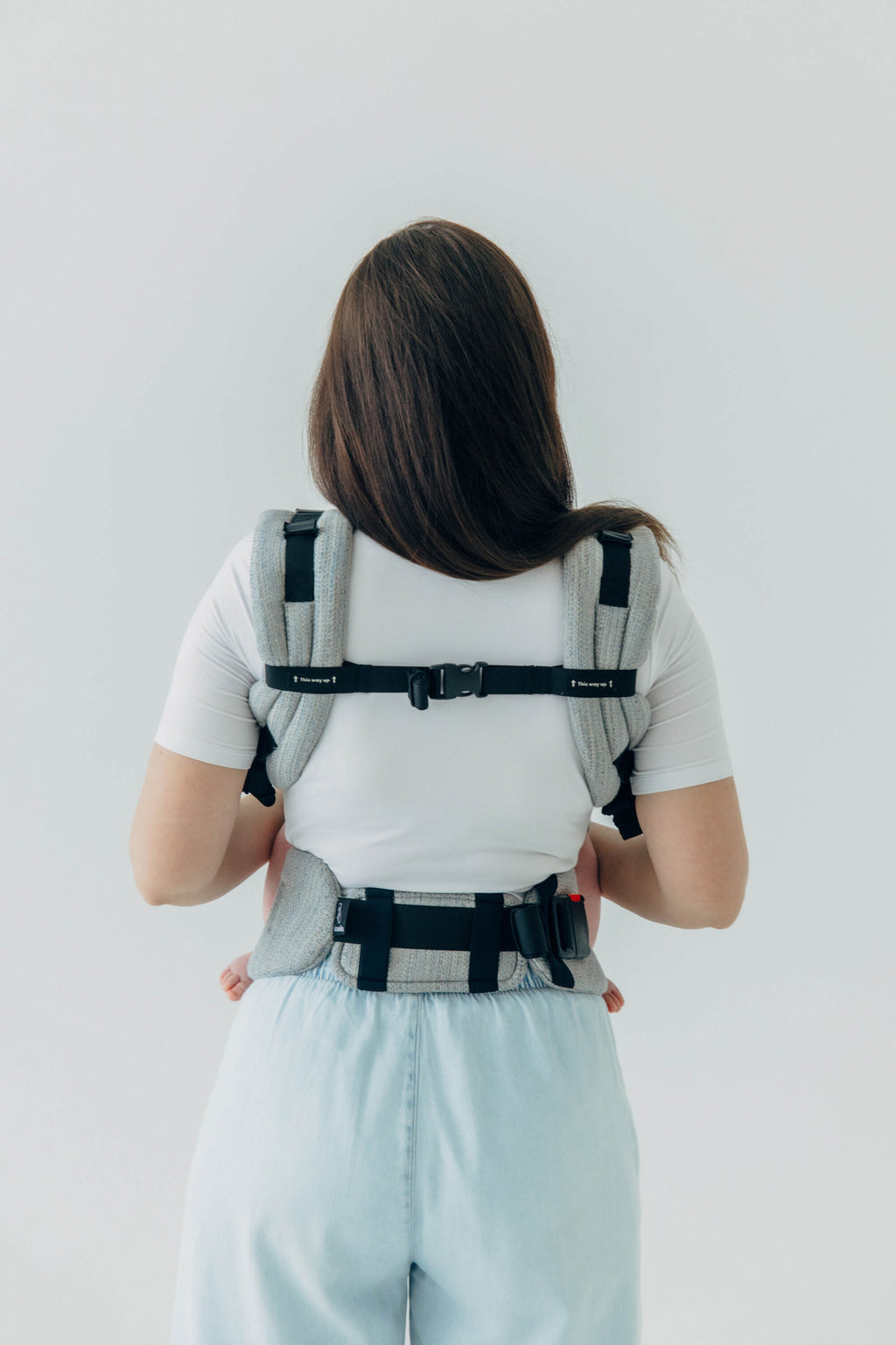 LennyUpGrade PRO csatos hordozó 54% selyem, 46% pamut | LITTLE LOVE - MUNA