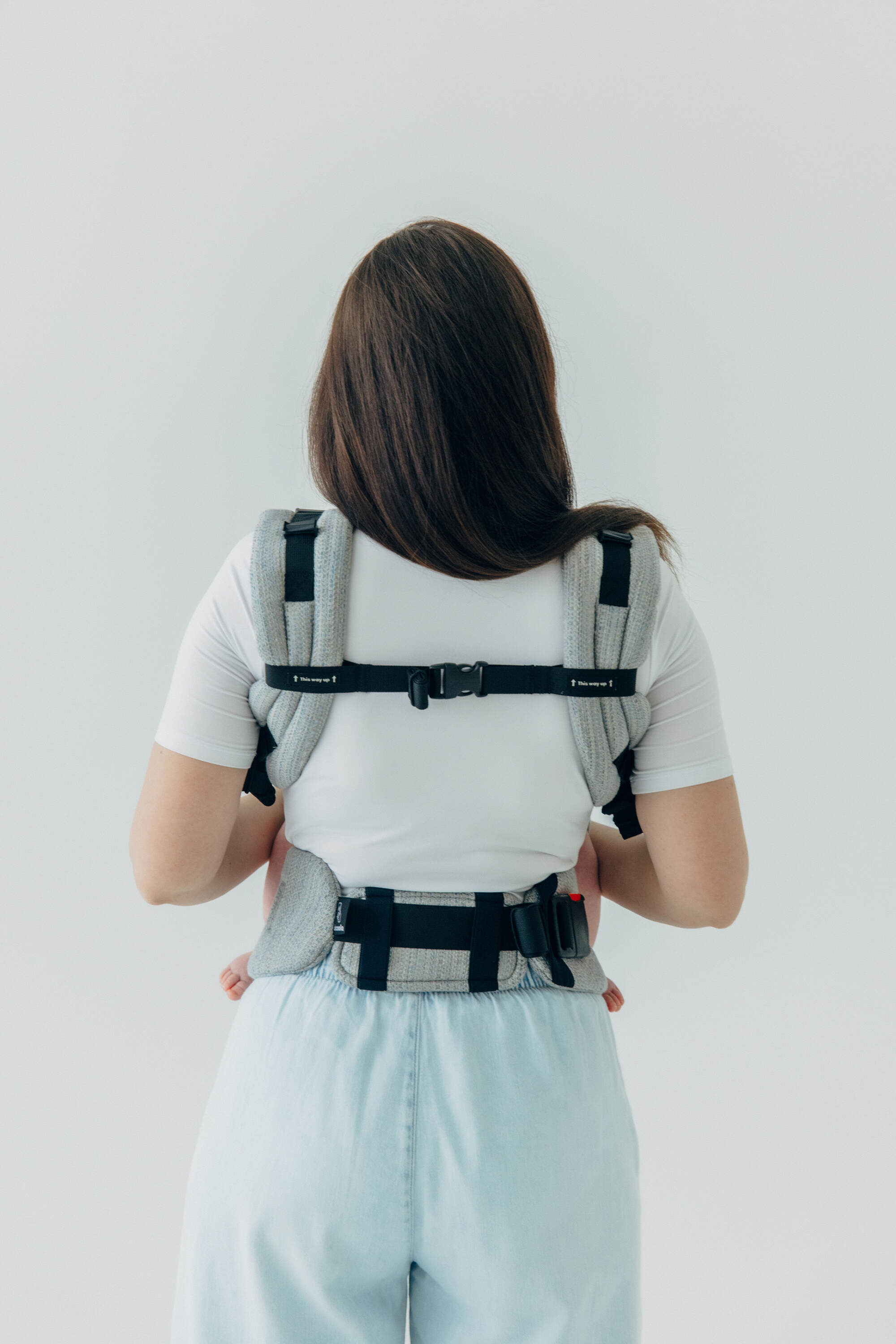 LennyUpGrade PRO csatos hordozó 54% selyem, 46% pamut | LITTLE LOVE - MUNA