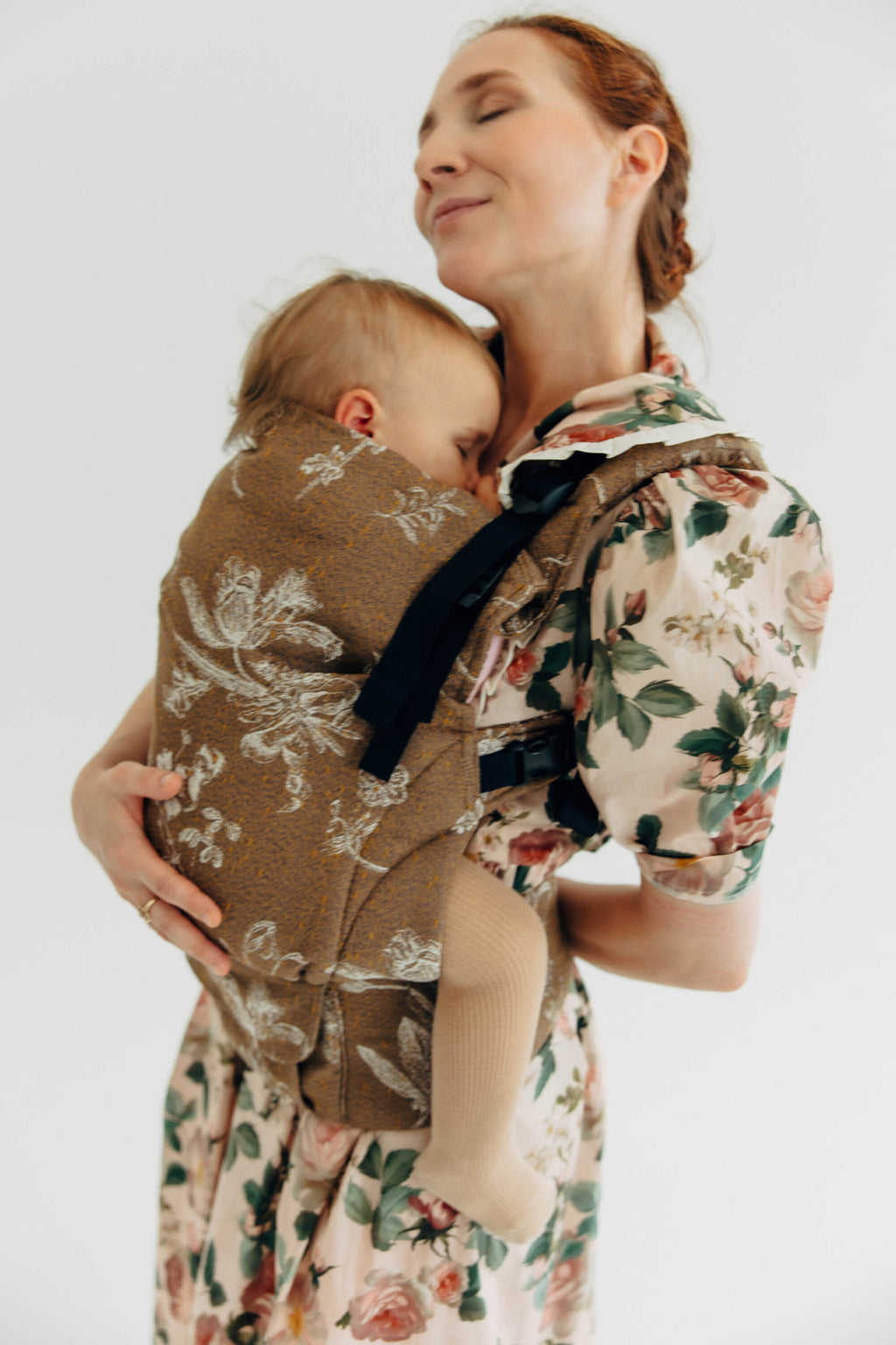 LennyUpGrade PRO csatos hordozó 100% pamut | HERBARIUM - RAINDROPS